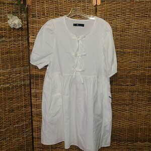 NWT Be by Chetta B White Tunic Top Short Puffy Sleeve Box Accent SZ XL